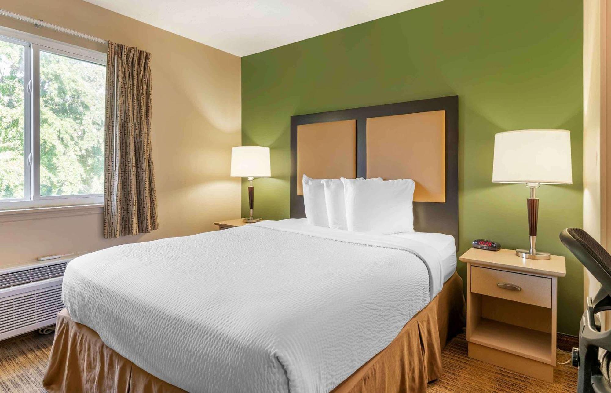 Extended Stay America Select Suites - Atlanta - Kennesaw Chastain Rd Экстерьер фото