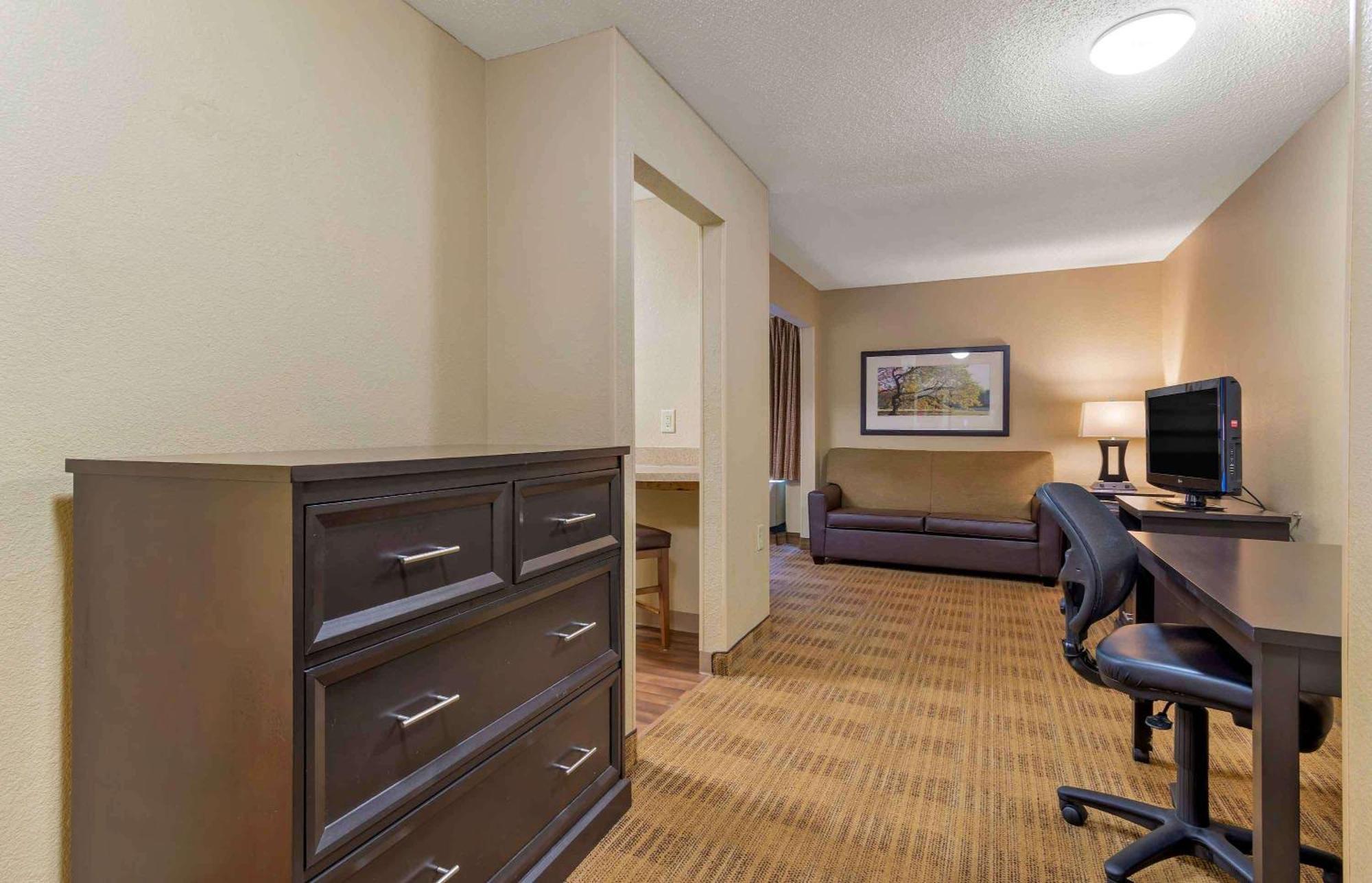 Extended Stay America Select Suites - Atlanta - Kennesaw Chastain Rd Экстерьер фото