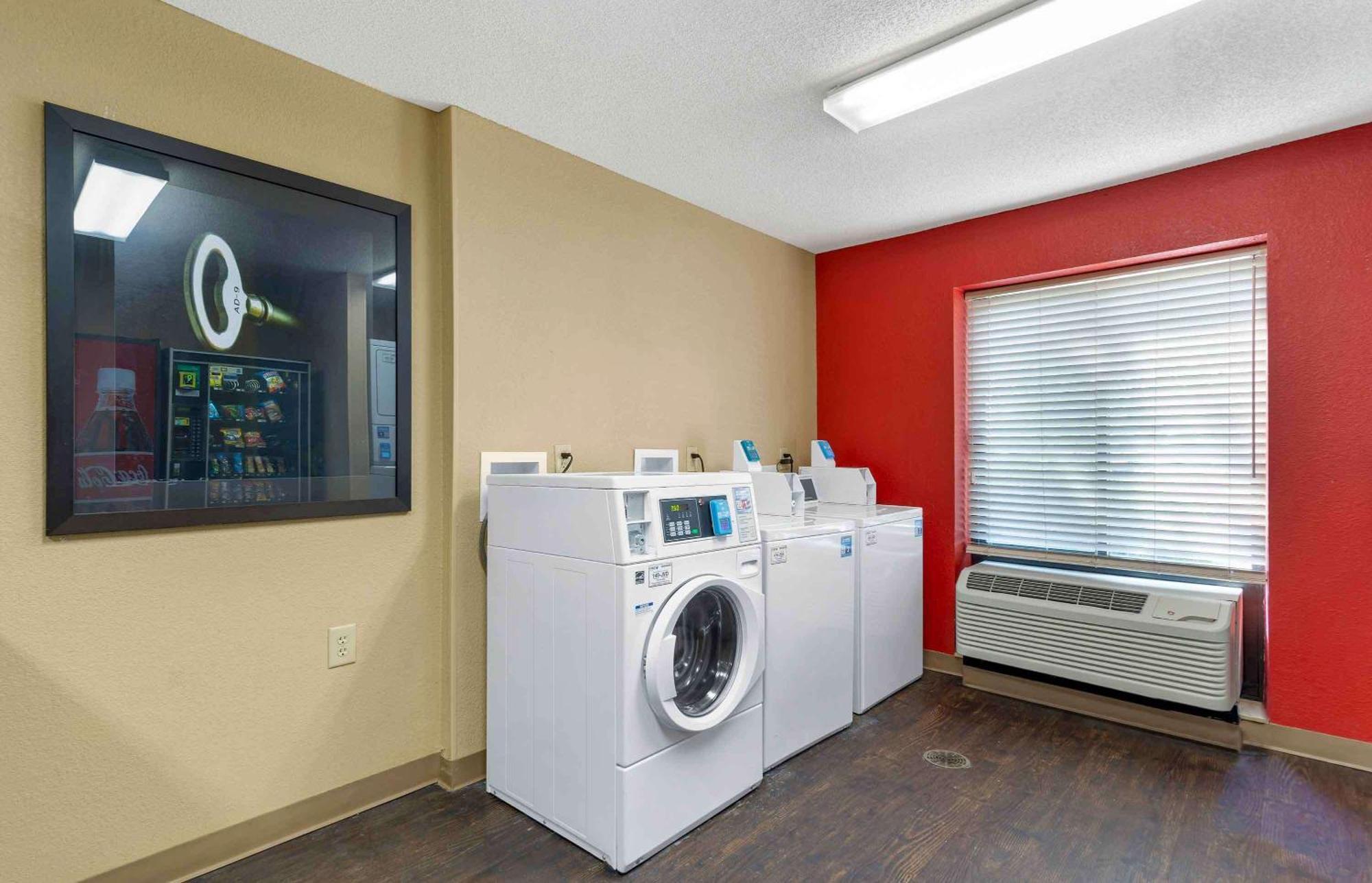 Extended Stay America Select Suites - Atlanta - Kennesaw Chastain Rd Экстерьер фото