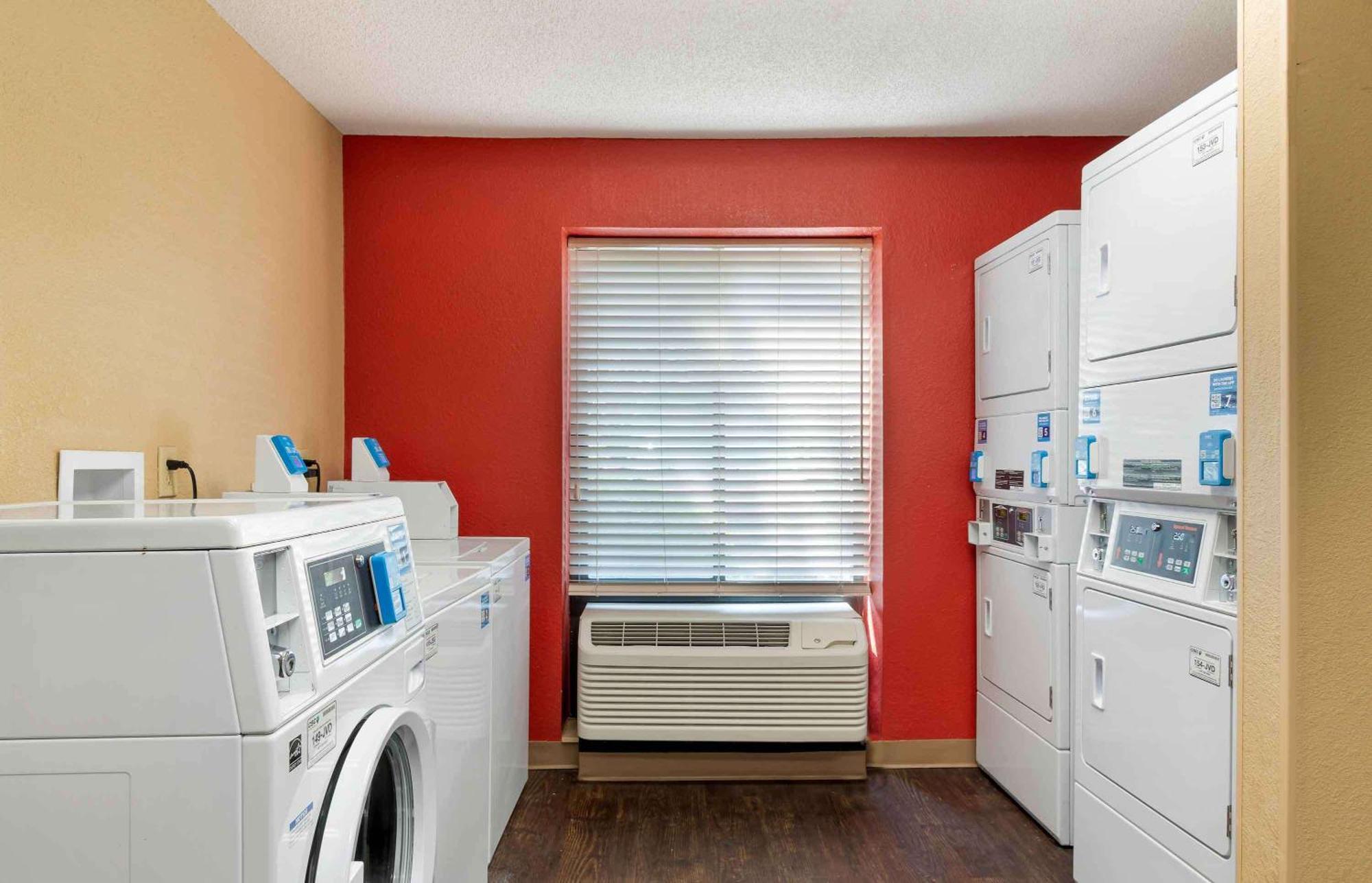 Extended Stay America Select Suites - Atlanta - Kennesaw Chastain Rd Экстерьер фото