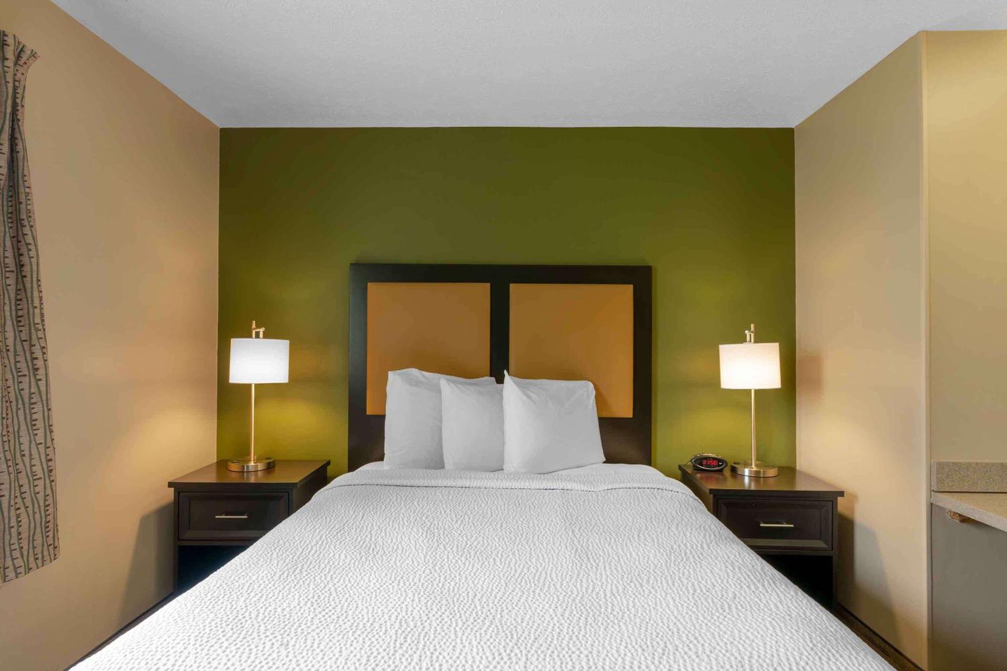 Extended Stay America Select Suites - Atlanta - Kennesaw Chastain Rd Экстерьер фото